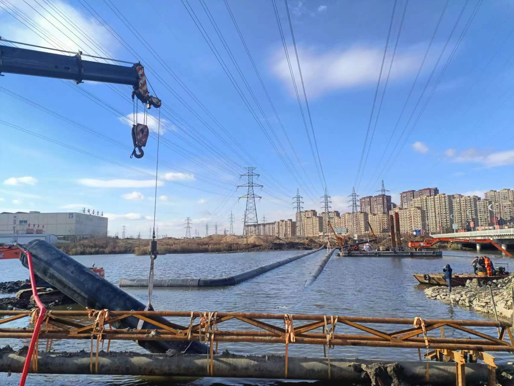 1702003065333754.jpg 2e65da3b9a2c5cb9fd44ce13bee03e3.jpg